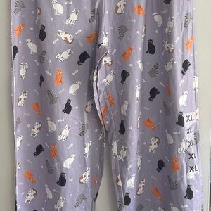 Women’s Pajamas with Cat Print - Purple
